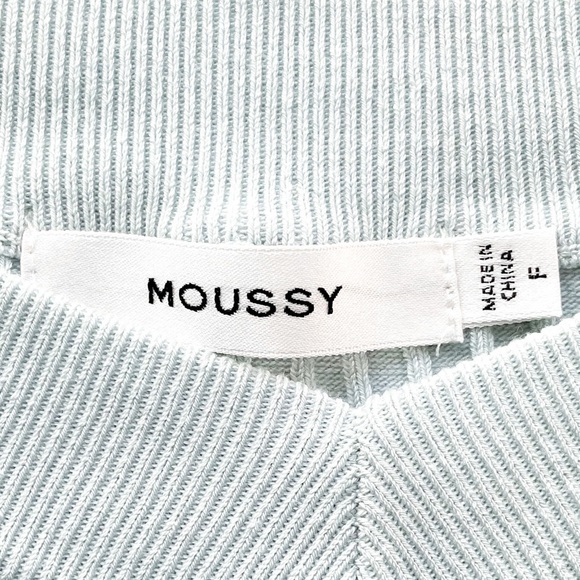 MOUSSY Ribbed Crop Knit Sweater - Picture 3 of 7
